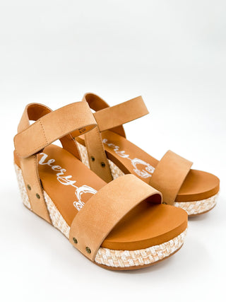 Very G I Can See it Faux Suede Tan Wedges