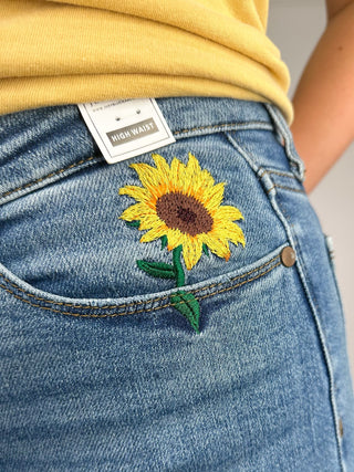 Judy Blue Mona Distressed High Rise Medium Wash Sunflower Patch Slim Fit Jeans