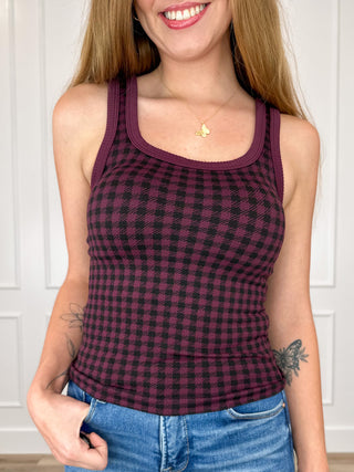Plum checkered cropped tank top with ribbed scoop neckline, sleeveless