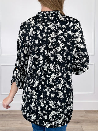 Dear Scarlett Hypnotized by You Wrinkle-Free 3/4 Sleeve Black Gabby Top