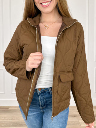 Brown quilted long-sleeve jacket, full-zip with stand collar and flap pockets