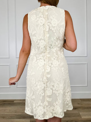 Cream lace sleeveless shift dress, open back with small keyhole detail