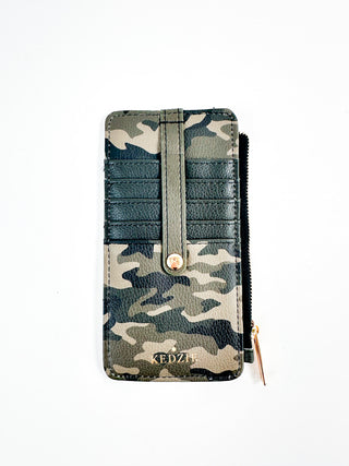 Faux leather camo wallet with snap closure and card slots