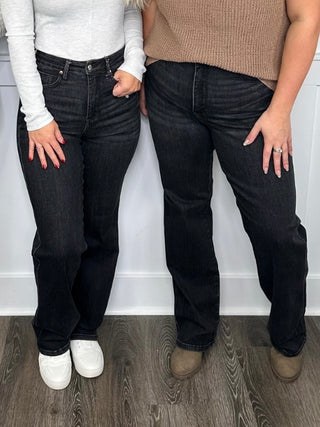 Judy Blue Ella High-Rise Tummy Control Straight Leg Black Jeans