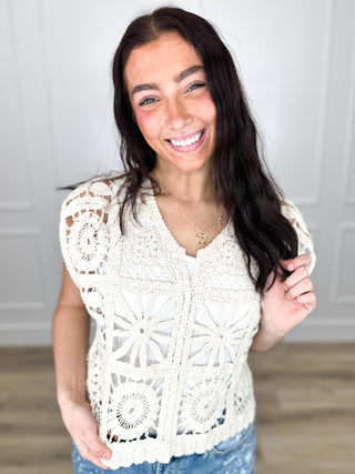 Doe & Rae Like I Said Cotton Cap Sleeve Cream Mom Cropped Top