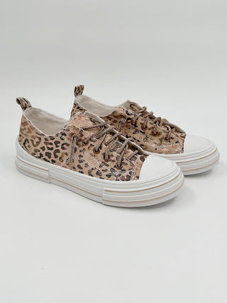 Leopard canvas lace-up sneakers with white rubber platform sole and patterned side panels