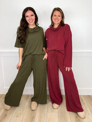 Two-piece outfit set, olive and burgundy wide-leg jumpsuits with long sleeves