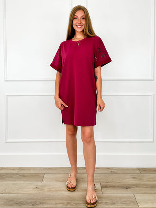 Wine red cotton-blend shift dress with short sleeves and small embroidered details