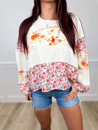 POL Under the Sunrise Lightweight Long Sleeve Cream Mom Cropped Top