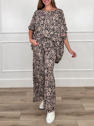 Paisley print loose top and high-rise wide-leg pants set, black with cream pattern