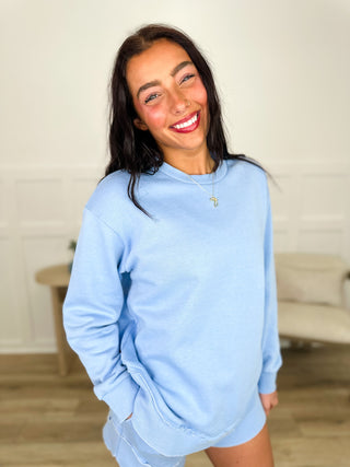 Blue high-rise shorts set with long-sleeve crewneck sweatshirt and elastic-waist shorts