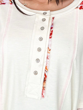 POL Making it Work Rayon Blend Short Sleeve Cream Top