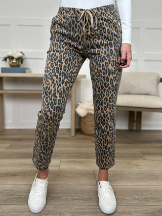 YMI Liv High-Rise Cropped Slim Fit Jeans - 3 options! (Pull On, Non Distressed)