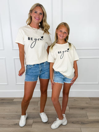 Cream cotton short sleeve graphic tee, front text and line heart design