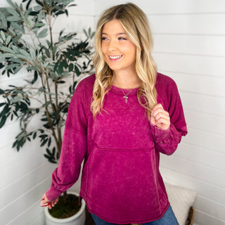 White Birch I Can't Tell Cotton Blend Long Sleeve Berry Weekender Top