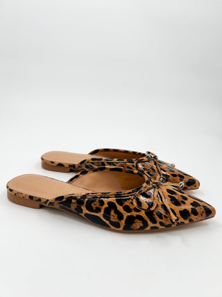 Leopard faux leather mule with front bow tie and low flat sole, pointed toe