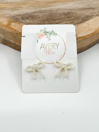 DOORBUSTER!! Ribbon Bliss Stud Earrings - 4 colors!