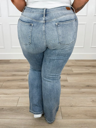 Judy Blue Clara Core Mid-Rise Bootcut Jeans - Light Wash (Non-Distressed)