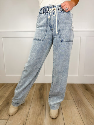 Assumed You Would High Rise Cotton Blend Wide Leg Avery Mae Light Wash Blue Jeans