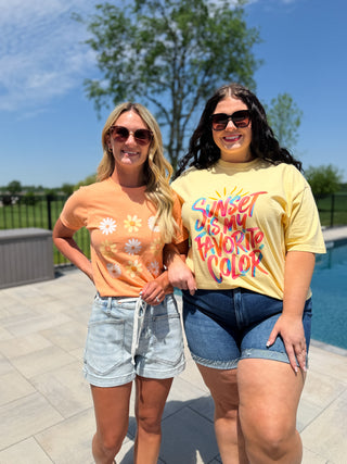 Daisy Chain Avery Mae Graphic Top - Multiple Options (Tultex)