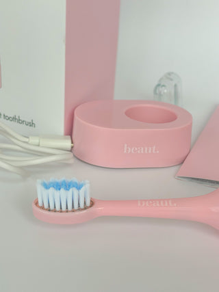 PRE-ORDER BEAUT smile kleen toothbrush