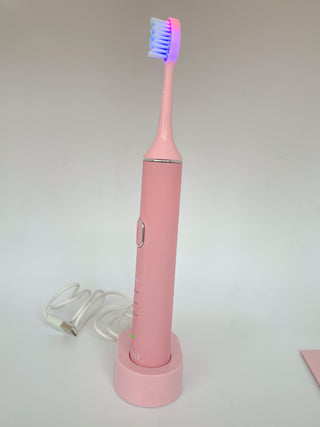 PRE-ORDER BEAUT smile kleen toothbrush