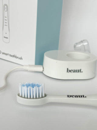 PRE-ORDER BEAUT smile kleen toothbrush