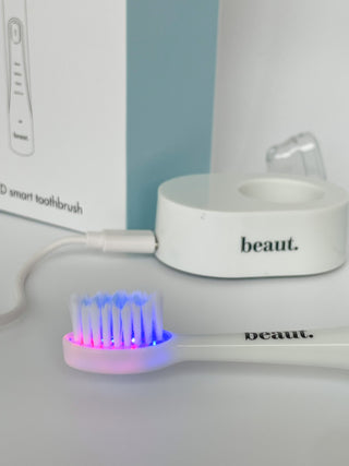 PRE-ORDER BEAUT smile kleen toothbrush