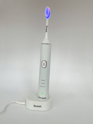 PRE-ORDER BEAUT smile kleen toothbrush