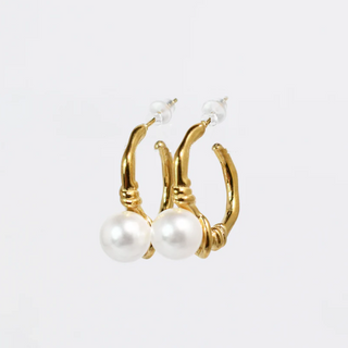 PRE-ORDERTRJ Pearl Kiss Gold Hoop Earrings