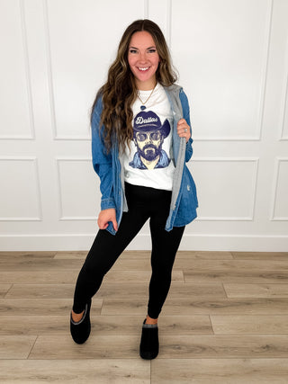 Denim hoodie jacket outfit with blue jacket, white graphic tee, and black leggings