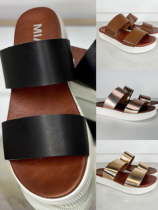 MIA Sandy Toes faux leather sandals with black double straps and white sole