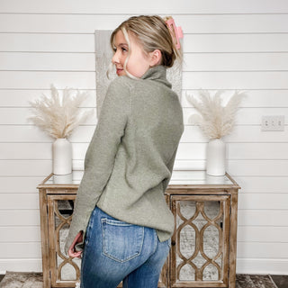 Easel Who's That Girl Knit Long Sleeve Turtleneck Sweater - 2 colors!